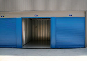 Almacén exterior en Espaciogeo Vigo